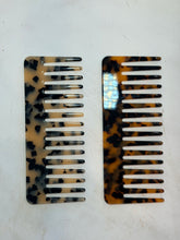 The Vanity Comb