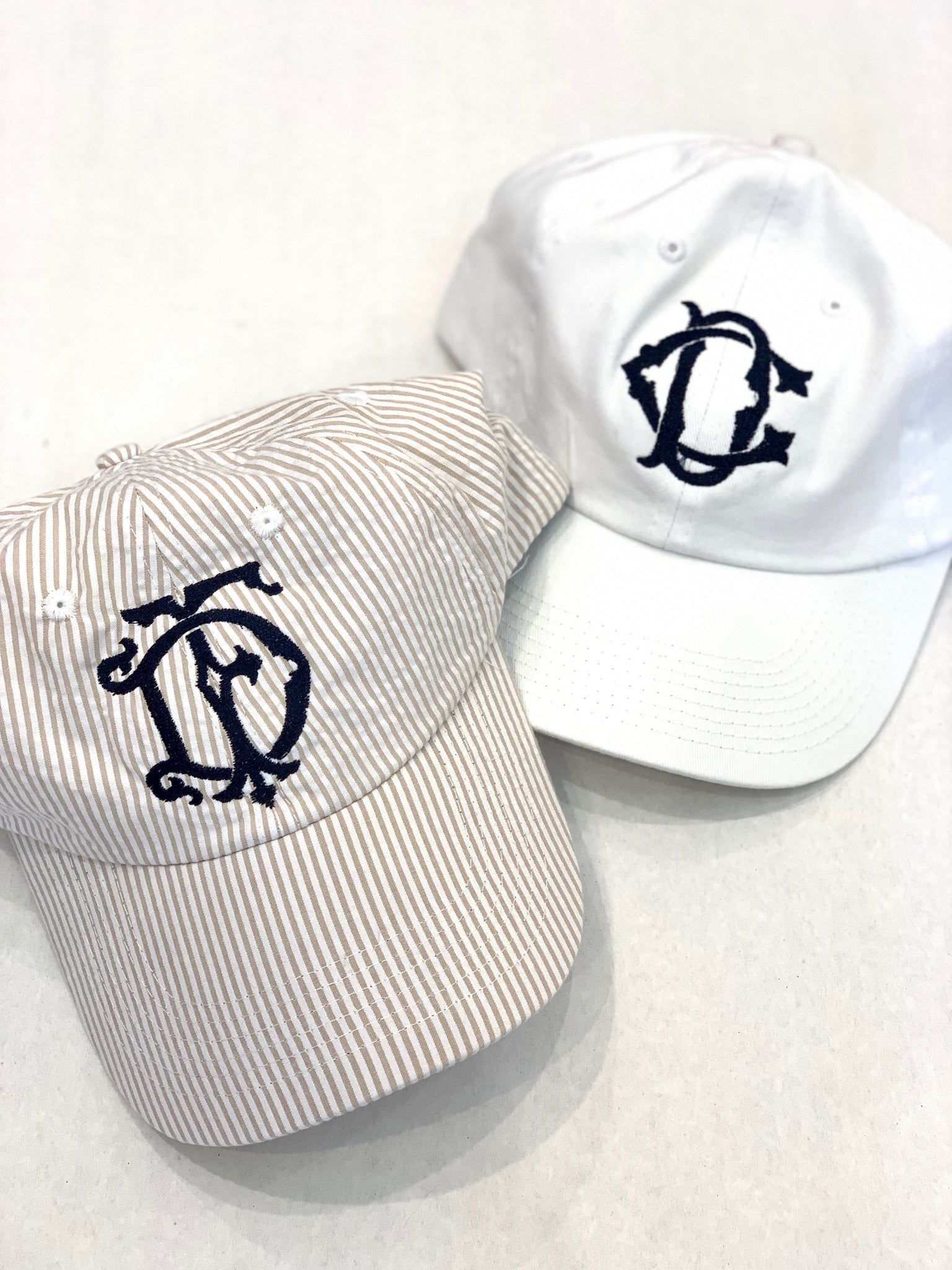 Solid color top baseball caps